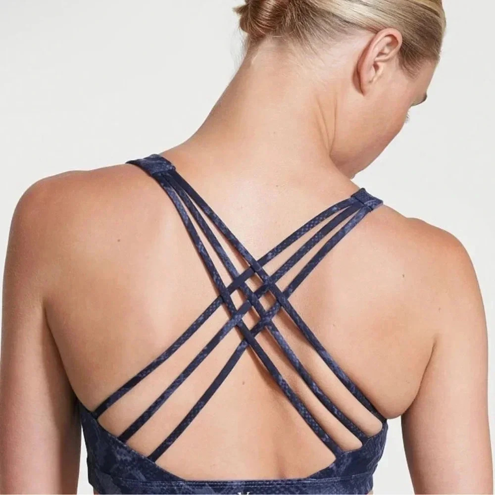 Victoria’s Secret “Flow On Point Legging & Strappy Back Sports Bra” Set - Picture 4 of 16